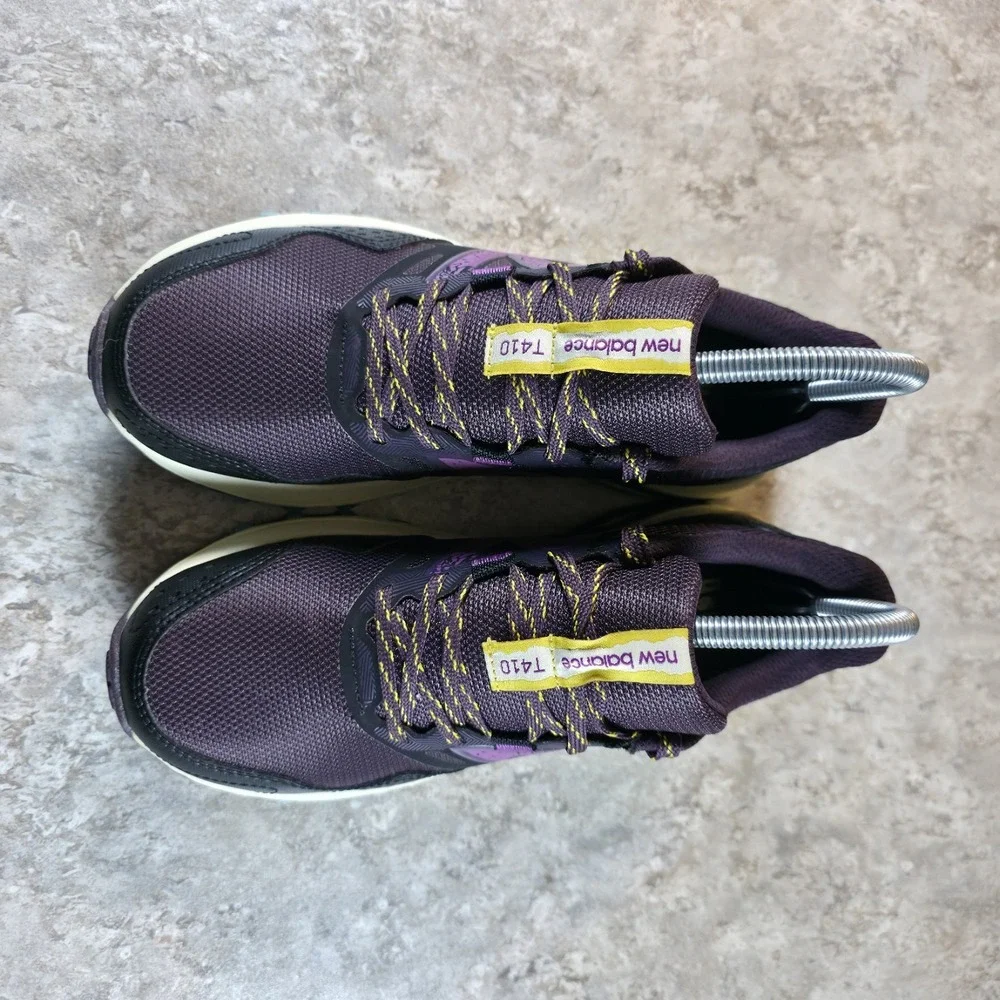 New Balance 410 v8 Trail Hiking Running Sneakers Women's 7.5 Purple *Worn Once.